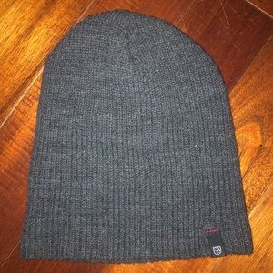 Burton charcoal hat beanie
